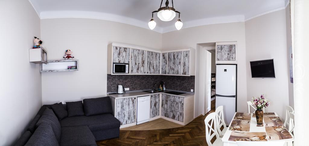 Apartments White House Lviv Room photo